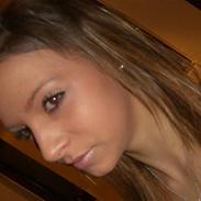 Kvinde Mia
