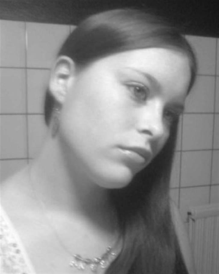 Kvinde Angela billede 2
