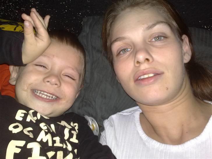 Kvinde Louise - Mig og min søn Marcus billede 2