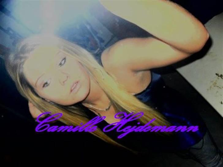 Kvinde Camille billede 4