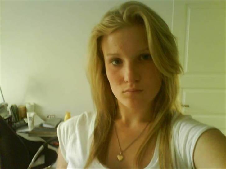 Kvinde Line  billede 12