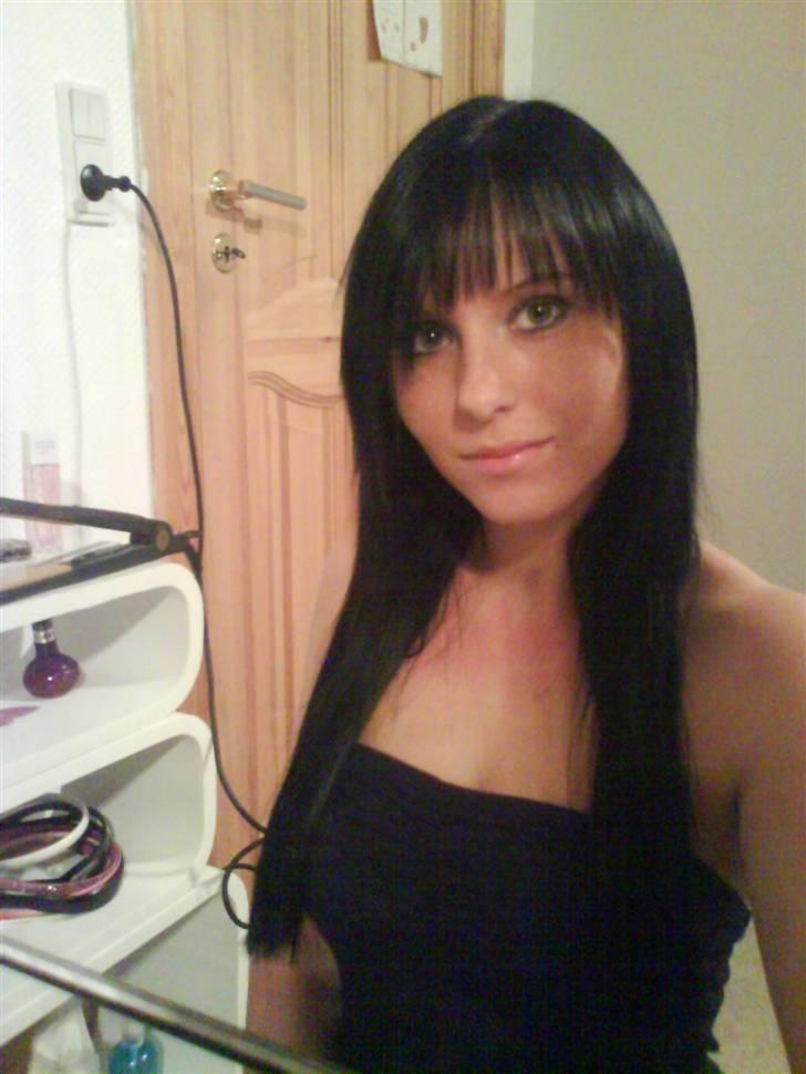 Kvinde Line billede 7