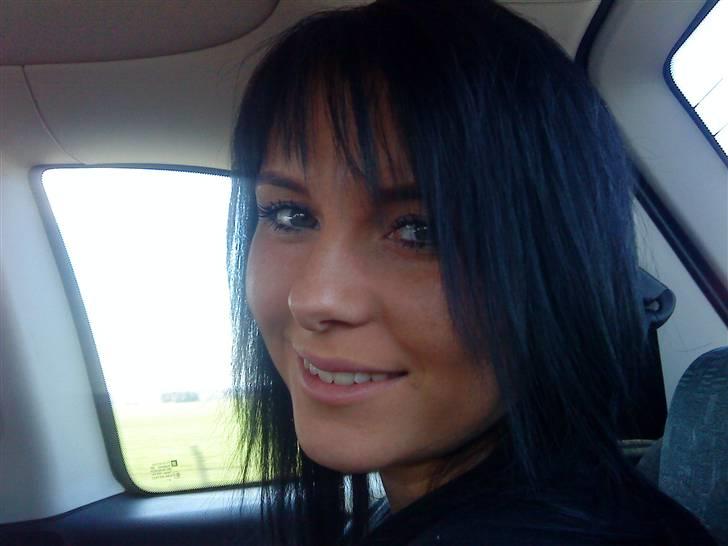 Kvinde Line billede 8