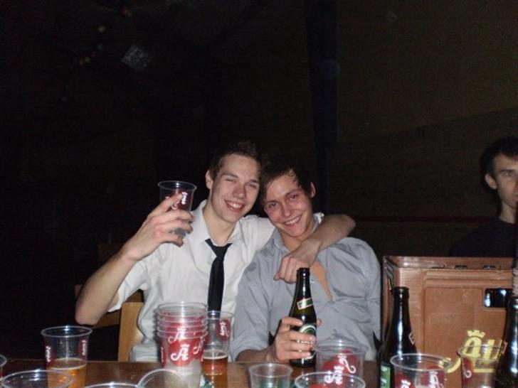 Mand Jakob Ene - Igen til afslutningsfesten billede 7