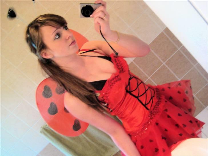 Kvinde Sine - 12/05-09  billede 2