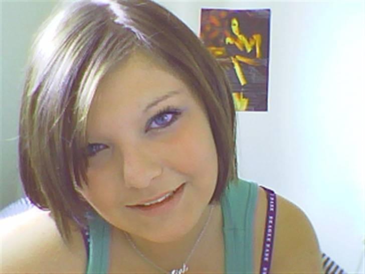 Kvinde Line billede 10