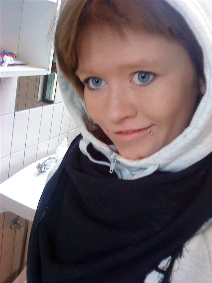 Kvinde Prinsesse Liza<3 billede 2