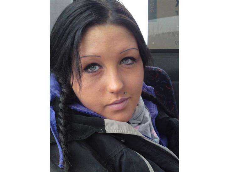 {{currentPhoto.altText}} billede {{currentPhoto.number}}