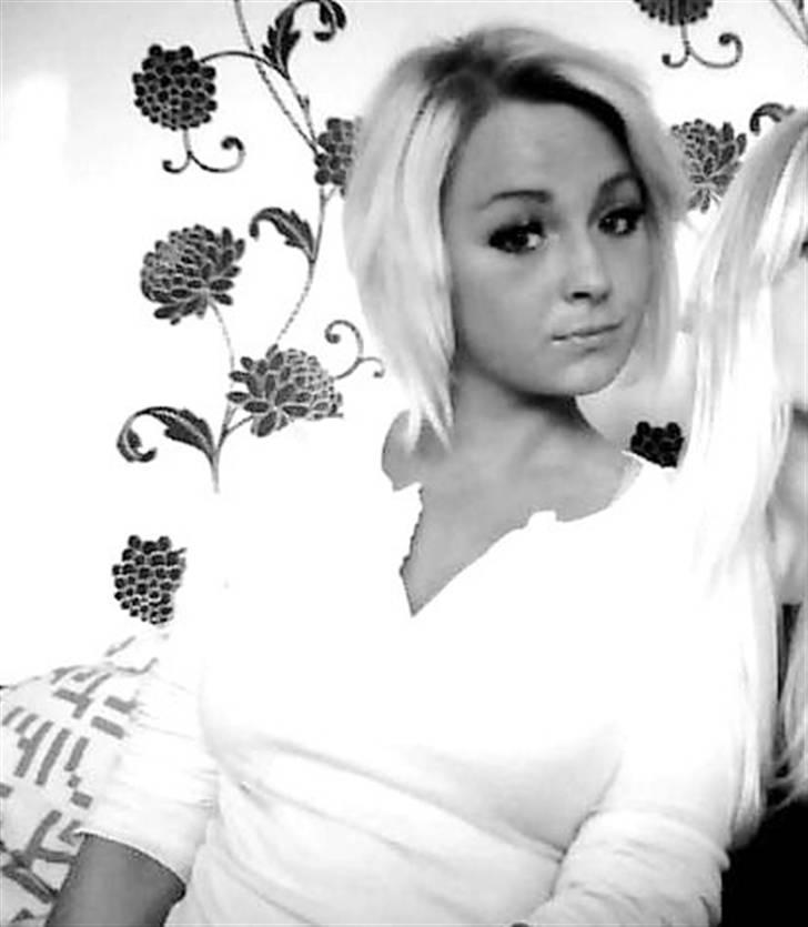 Kvinde Kamilla Rasztar billede 8