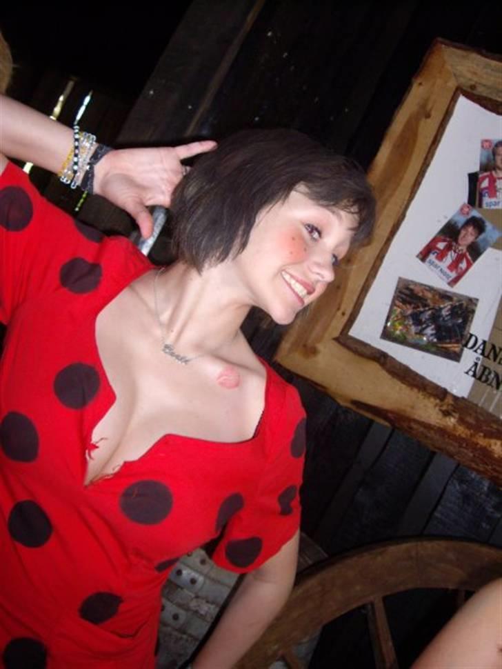 Kvinde Beate  - Fårup sommerland sidate skoledag :) billede 14