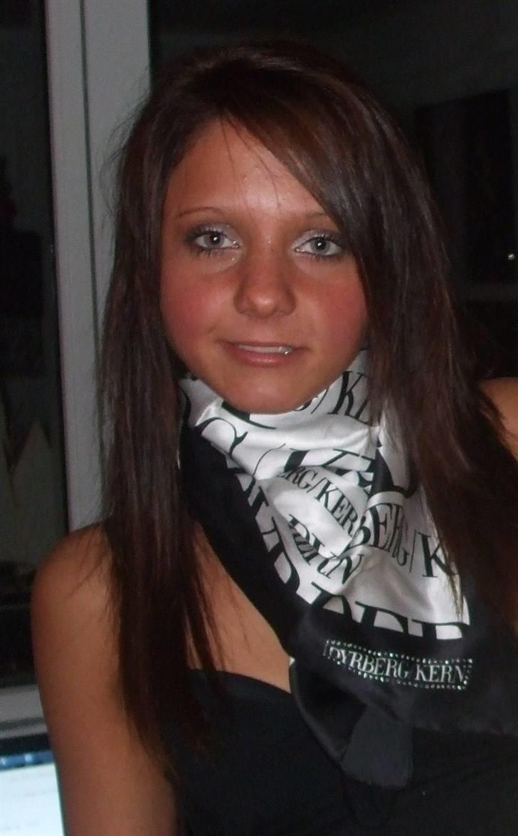 Kvinde clara billede 2