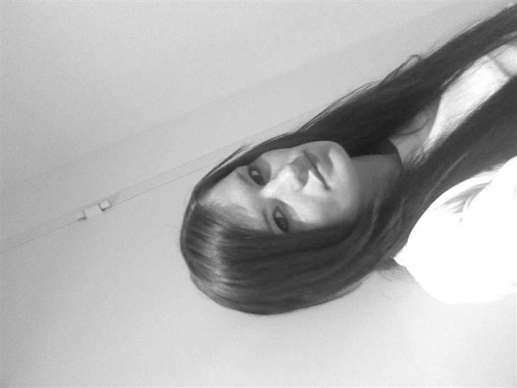 Kvinde camilla billede 10