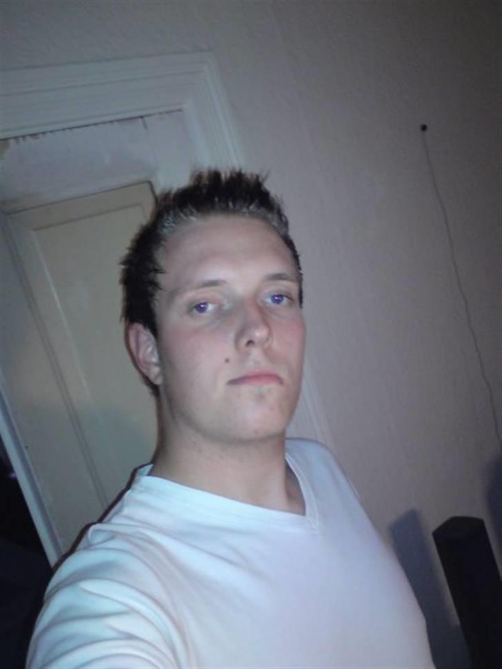 Mand casper billede 5