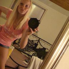 Kvinde Mille* Kamilla