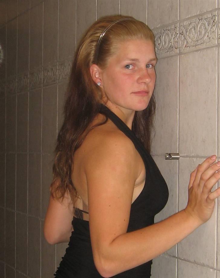 Kvinde Nina - 31-07-09 billede 16