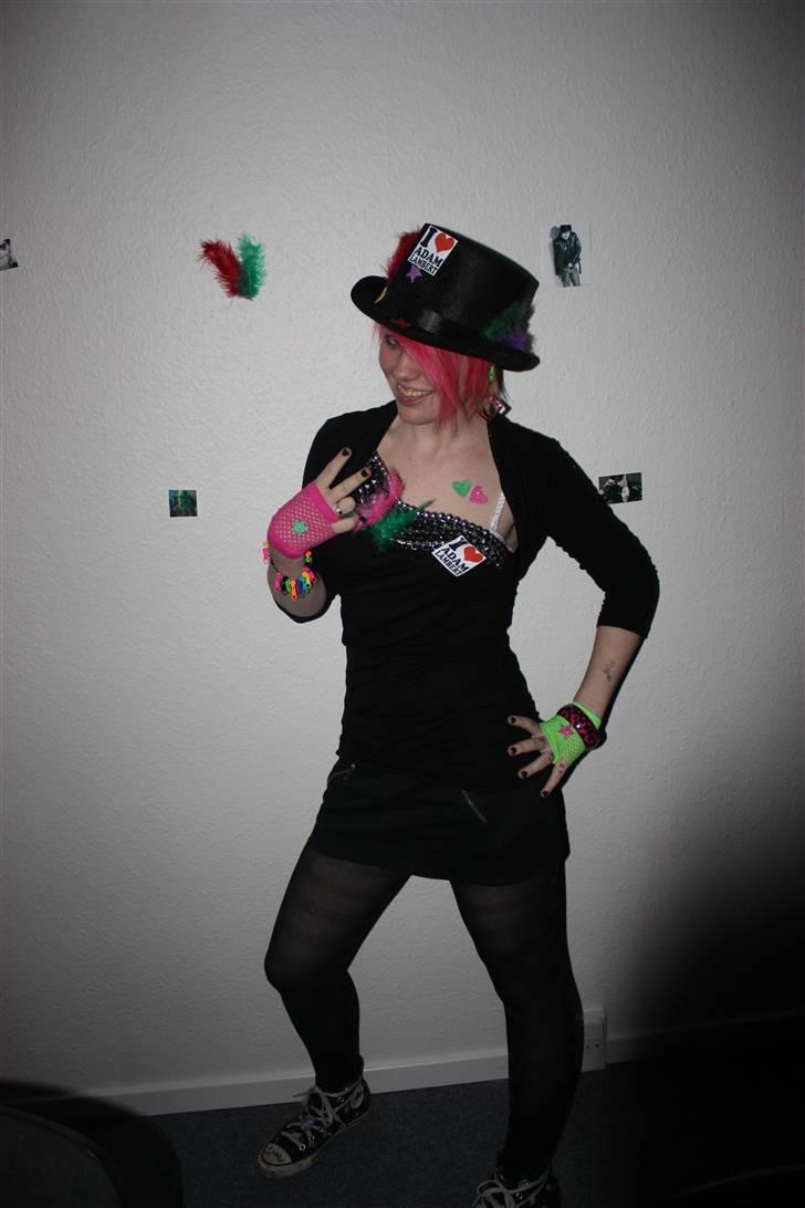 Kvinde Luise <3 - Lidt wierd er man vel!? Mig til DALF event d.05.02.11 billede 2