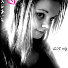 Kvinde YIIR LOTTE (: