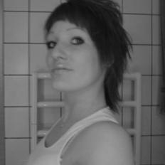 Kvinde Lina