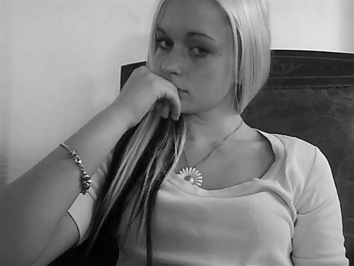 Kvinde Rie billede 6