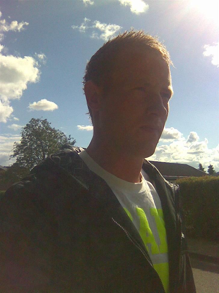 Mand nic billede 2