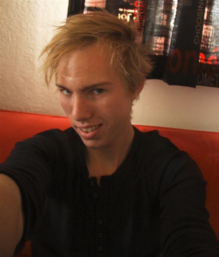 Mand Mikael M billede 1