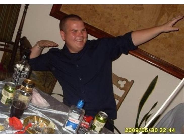 {{currentPhoto.altText}} billede {{currentPhoto.number}}