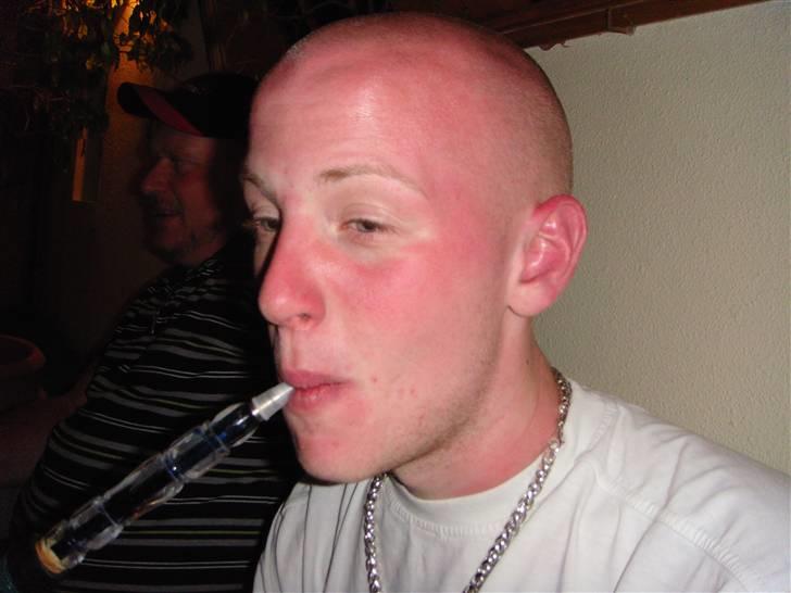 Mand - berle - På ferie i egypten, sidder i vandpibe baren :D billede 2