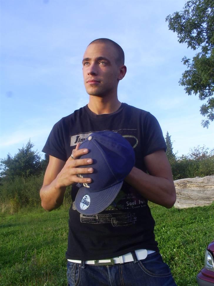 Mand André billede 1