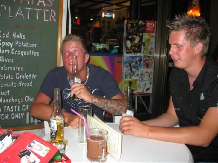Mand mads Skydt  billede 2
