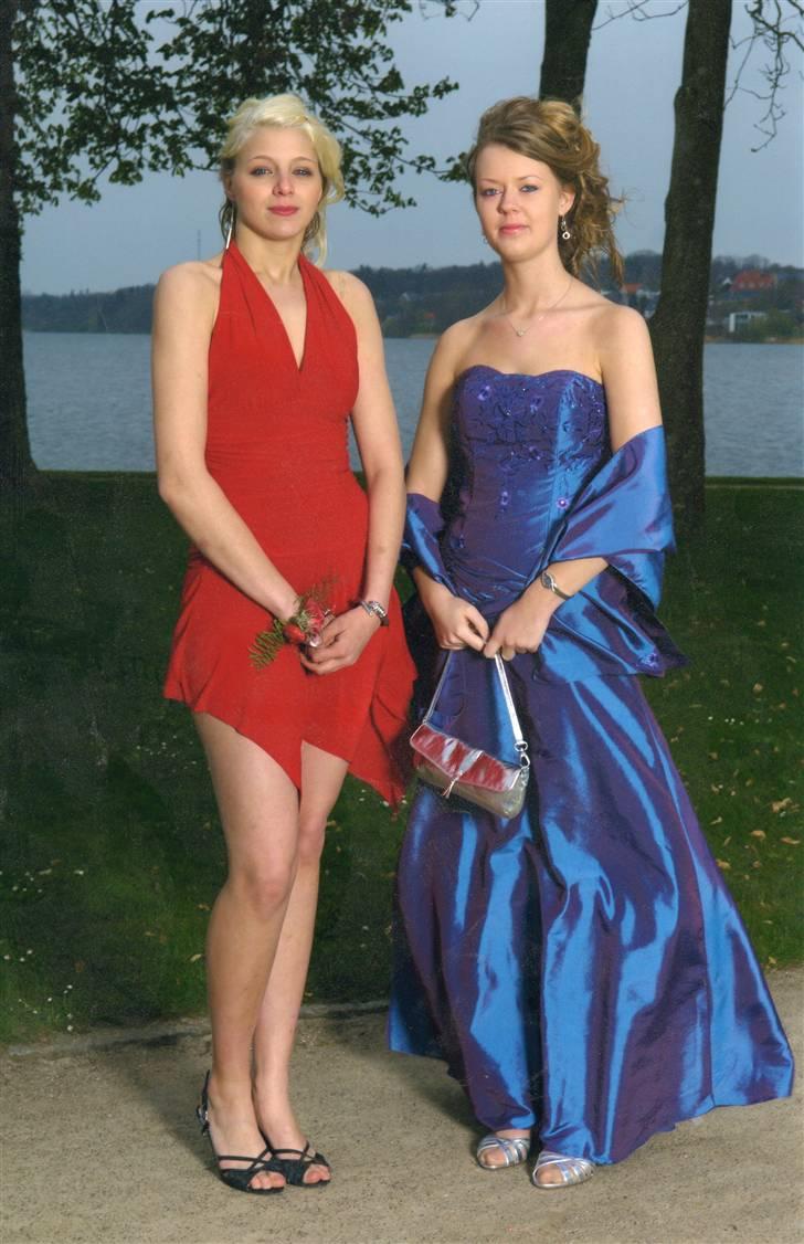 Kvinde *Crying Wolf* - Galla 2008 - STX student.. Det dur´ billede 8