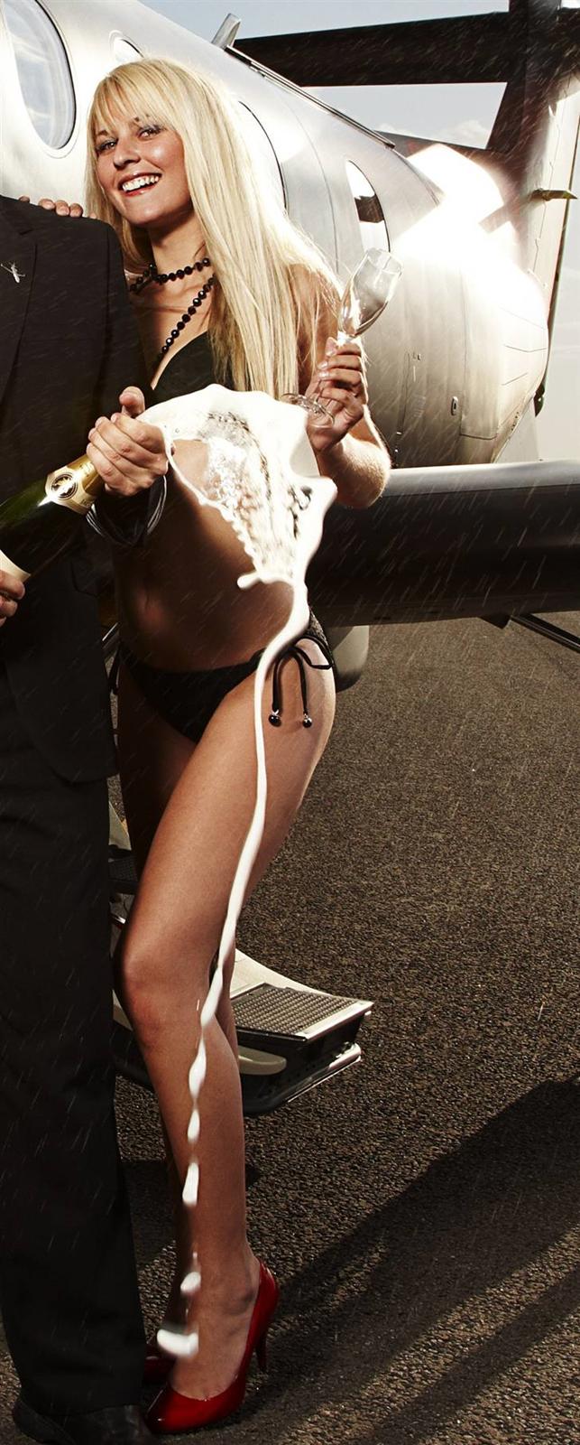 Kvinde Sif - Shoot i Billund lufthavn billede 2