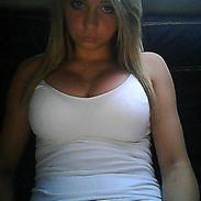 Kvinde Annasophia i: