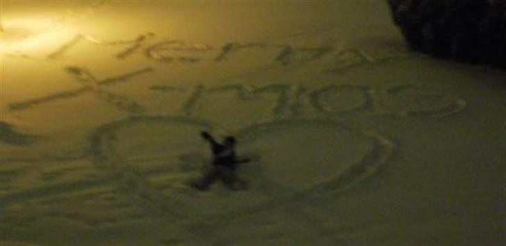 Kvinde Kristina Kristensen - En lille jule hilsen til min familie i norge :D billede 5