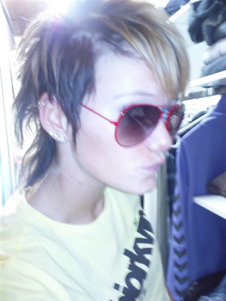 Kvinde Line billede 2