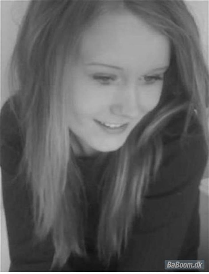 Kvinde Cathrine - FEST :D  billede 1