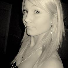 Kvinde Anna