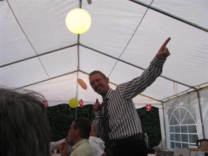 Mand bo j - hihi min 40 års der er man vældig vældig ...GG billede 3