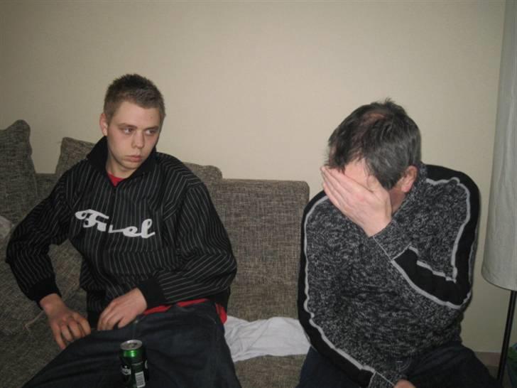 Mand Kristian Bull Larsen - Hehe, den gamle har vidst opgivet mig ;o) billede 9