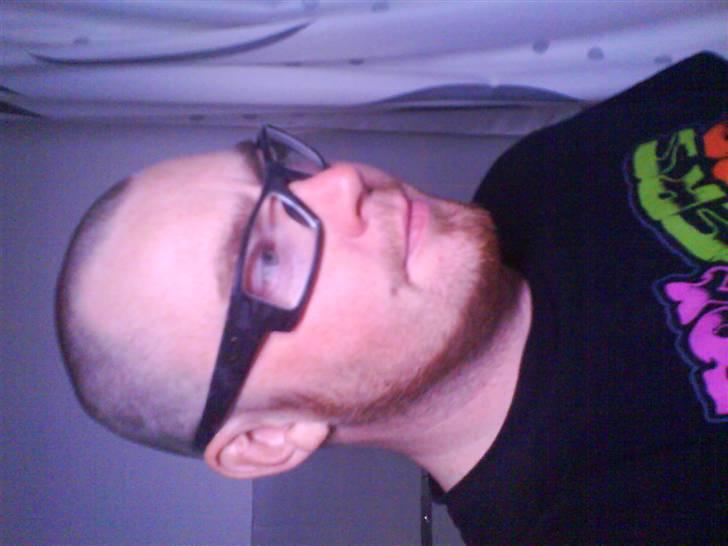 Mand Morten Madsen - mig med kort hår... billede 4