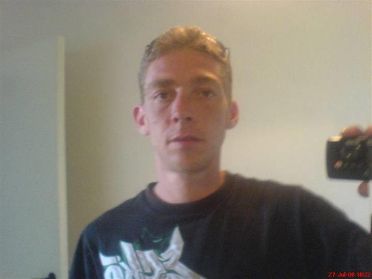 {{currentPhoto.altText}} billede {{currentPhoto.number}}