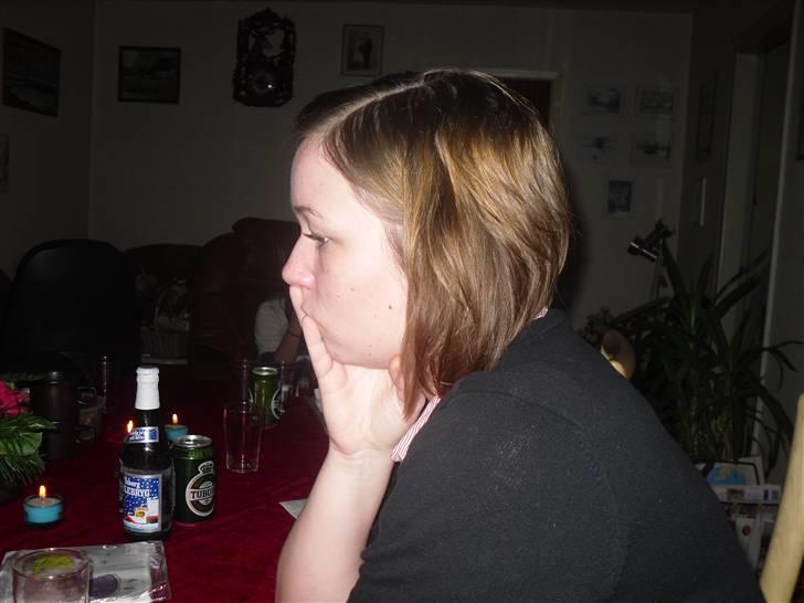 Kvinde Camilla <33 - julefrokost 09 billede 5