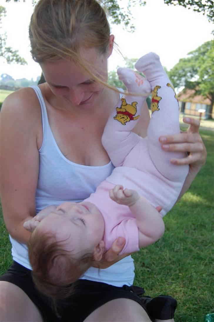 Kvinde Michelle - Mit GULD, da hun var bebse. :)  billede 6