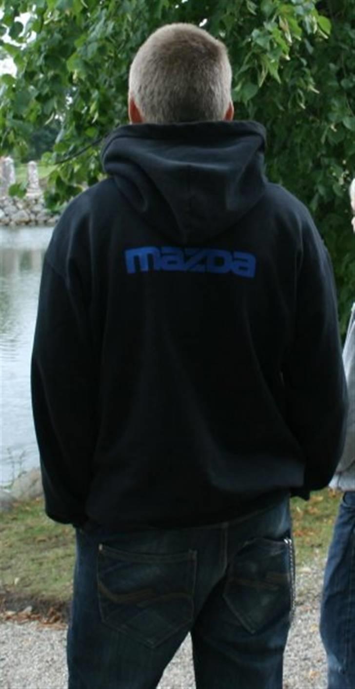 Mand jarl (Mazda tossen) - Mazda billede 3