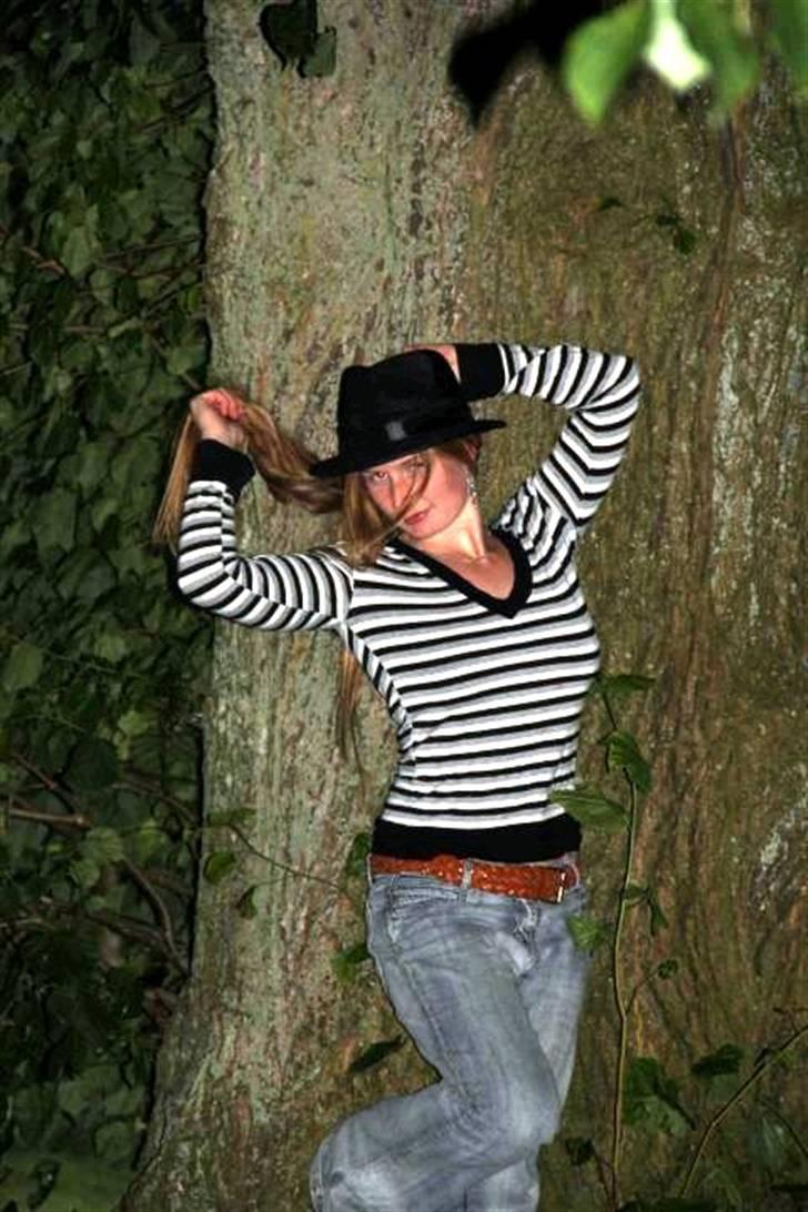 Kvinde Milla billede 6