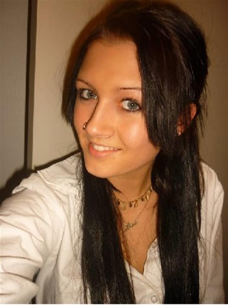 Kvinde Line Lykke - Smile:D. billede 7