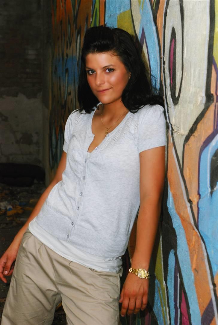 Kvinde Julie billede 8