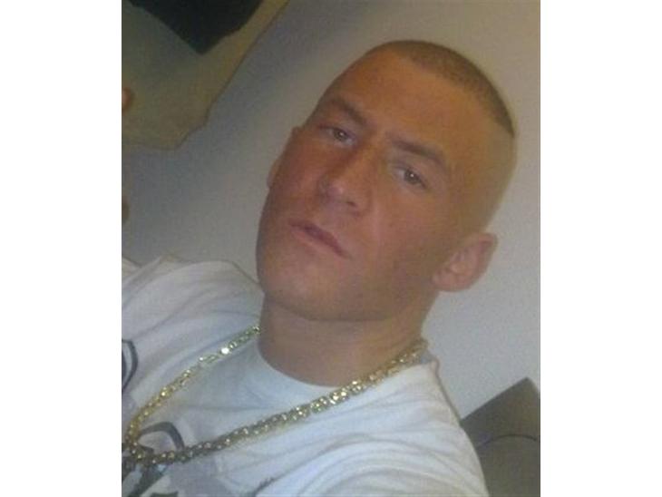 {{currentPhoto.altText}} billede {{currentPhoto.number}}