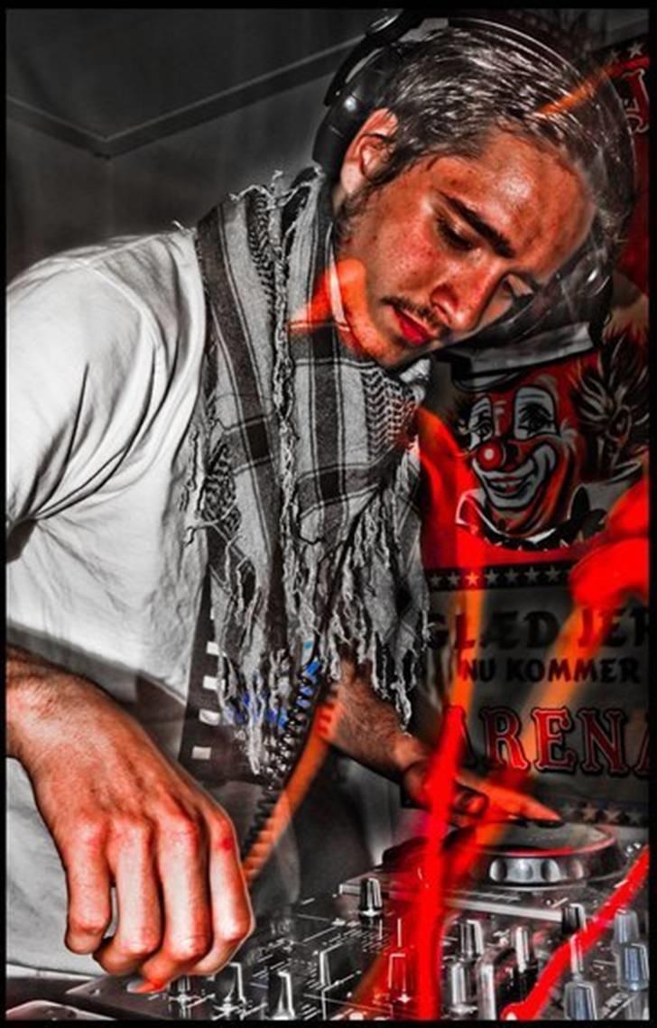 Mand J Cueto - Promotion billede: Sidst da jeg var Dj sidst på buddy :P billede 4