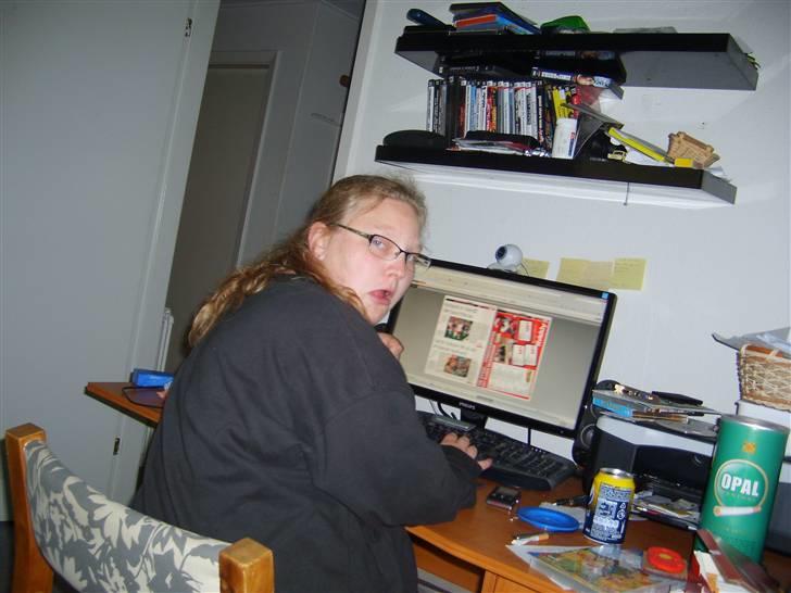 Mand Stefan - MIn kæreste på jagt efter reklamer billede 12