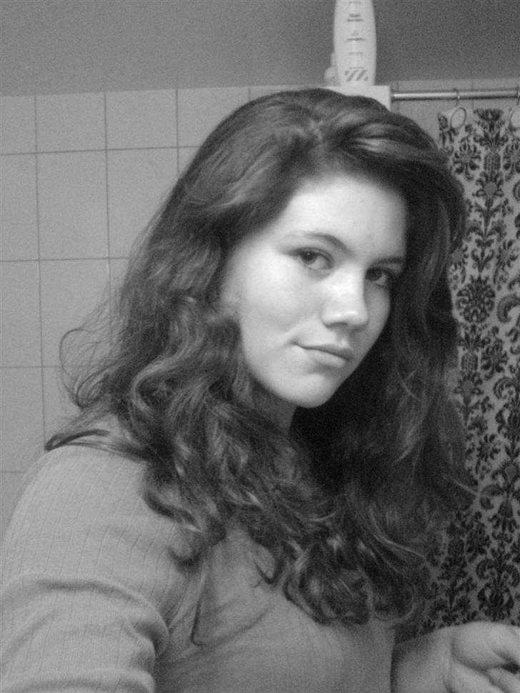 Kvinde Emilie - gammelt! (: billede 5